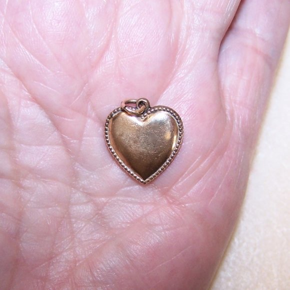 Vintage Gold Filled Puffy Heart Charm - No Engraving - Picture 2 of 7